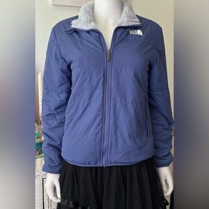 The North Face reversible plush lined jacket in purple color Size Small - XS